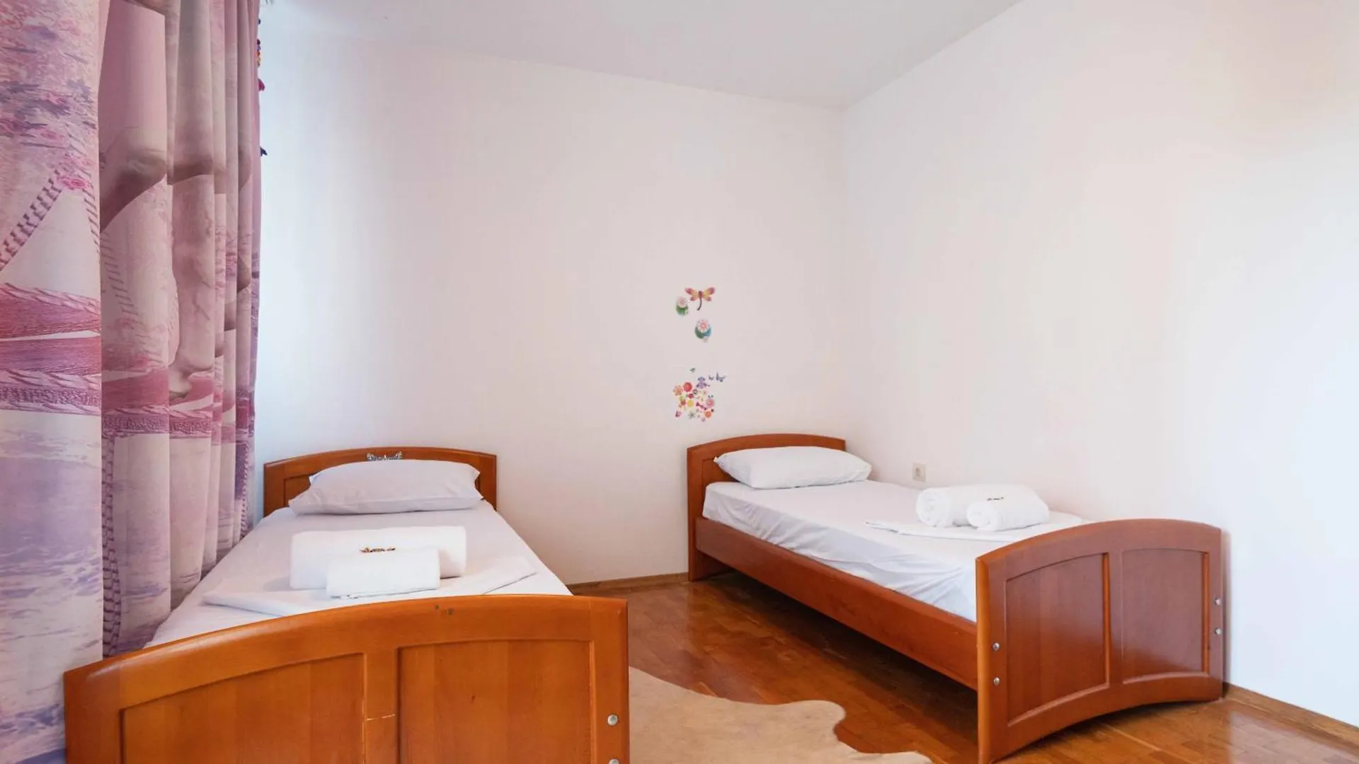 Apartmán Lazur Burgas 102